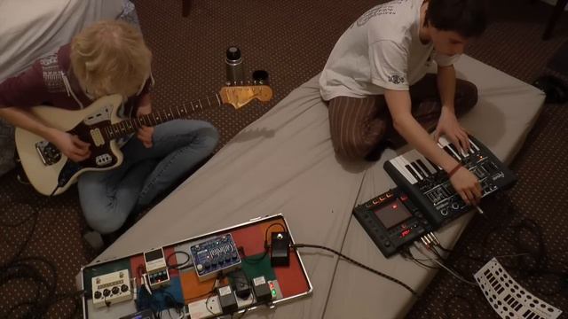 Arturia MiniBrute & Fender Jaguar Jam смотреть онлайн