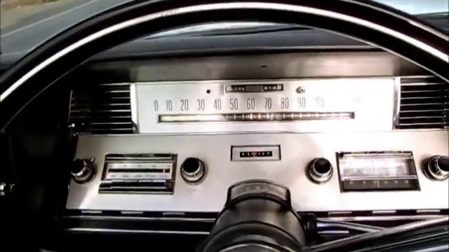 1967 Lincoln Continental Convertible Test Drive смотреть онлайн
