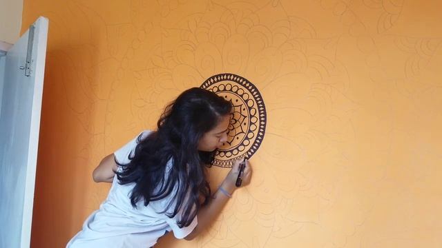 Mandala Art On Wall смотреть онлайн