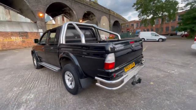 Mitsubishi L200 2005