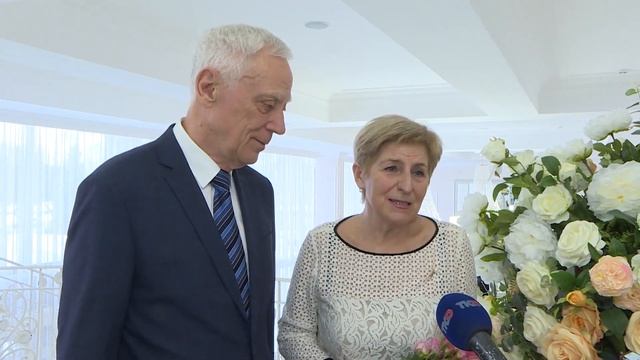 Семья врачей Юдиных отметила золотую свадьбу смотреть онлайн