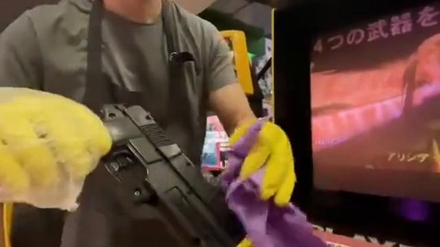 Уборщик в парке развлечений - Пародия от Лазурных Драконов смотреть онлайн