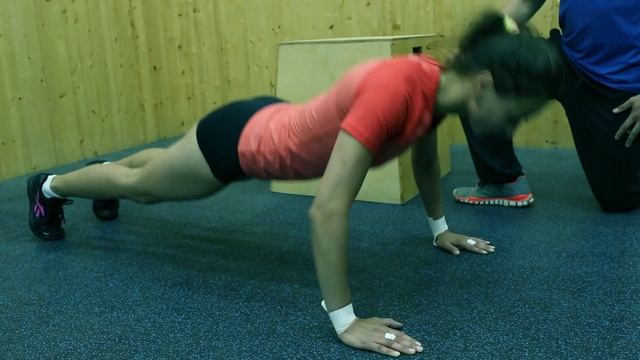 Кроссфит (CrossFit) соревнования. Стандарты выполнения движений в первом комплексе смотреть онлайн