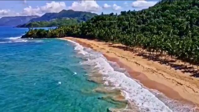 Один из самых красивый Азан. Amazing Azan.(видео Без рекламы)