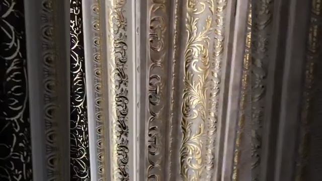 Агора. Ламинат. Обои. смотреть онлайн