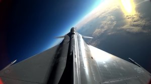 Пилоты ВМФ Франции Рисуются на Публике (Full HD)