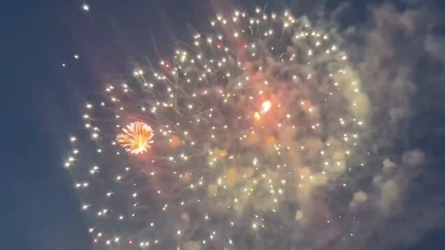 Салют в Барнауле в честь Дня России 2022 смотреть онлайн