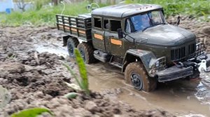 RC WPL E-1 против 4х4 и 6х6 на бездорожье. RC WPL E-1 vs 4x4 & 6x6 off road action