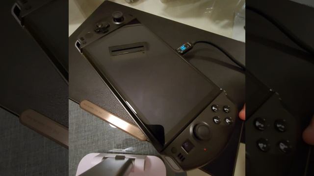 My GPD Win 4 won't turn on (with blue LED light). смотреть онлайн