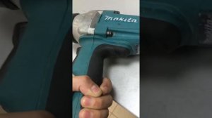 Makita гайковерт отличный