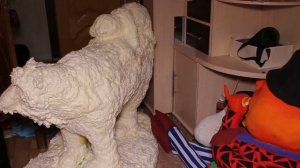 2 часть.Скульптура из монтажной пены и мусора. Медведица (работа с пеной)