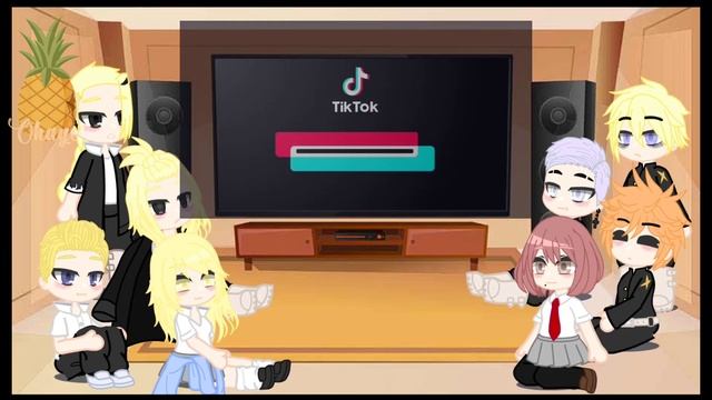 Tokyo revengers react to Y/n Female || (1/?) || Very short || ENG || ESP смотреть онлайн