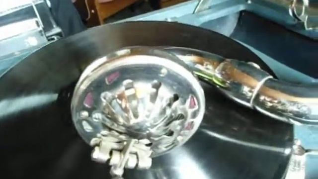 ГОЛОВКА ПАТЕФОННАЯ. смотреть онлайн