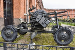 Зенитная установка ЗПУ-4 обзор и история