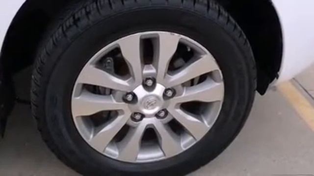 2011 Toyota Sequoia Limited 5.7L V8 смотреть онлайн