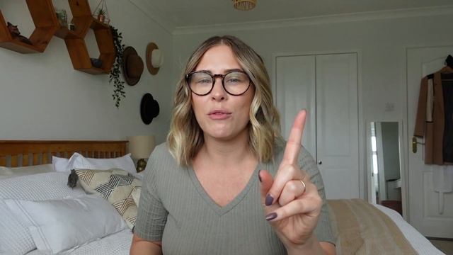 How do Bra Sizes ACTUALLY Work - What are Sister Sizes? and How to Get The Perfect Fit | xameliax смотреть онлайн