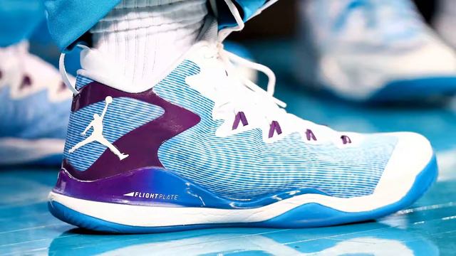 Кроссовки для школьников Jordan Fly 89 Белые смотреть онлайн