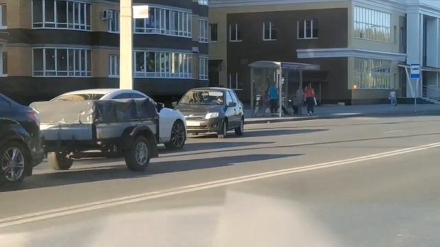 Езда по встречке Мазда Mazda Т010ВА21 Новый город - Чебоксары смотреть онлайн