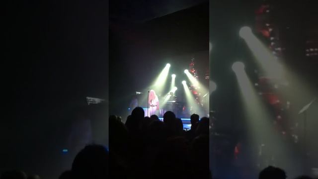 Sanne Salomonsen - Love Don't Bother Me смотреть онлайн