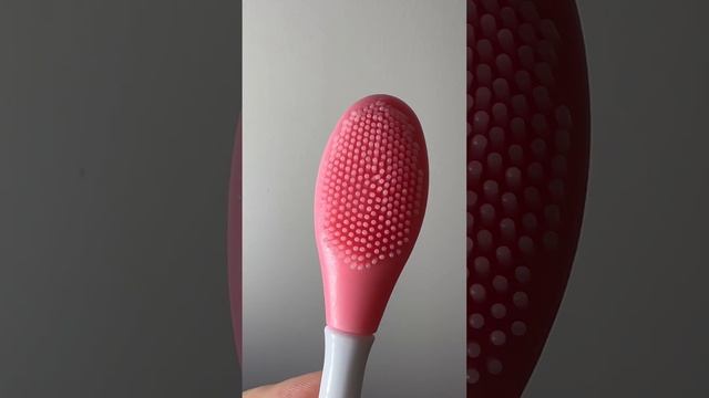 Щетка для умывания с Озон! Код товара 402785855 смотреть онлайн