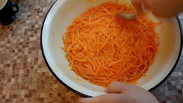 Морковь по-корейски рецепт. Korean Style Carrots. Простой рецепт морковчи смотреть онлайн