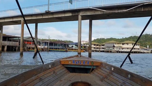 Город на реке - Кампонг Эйр. Бруней смотреть онлайн