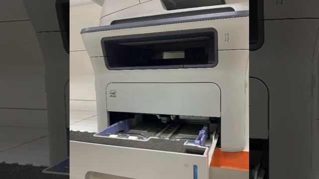 МФУ лазерный Samsung SCX-4824FN смотреть онлайн