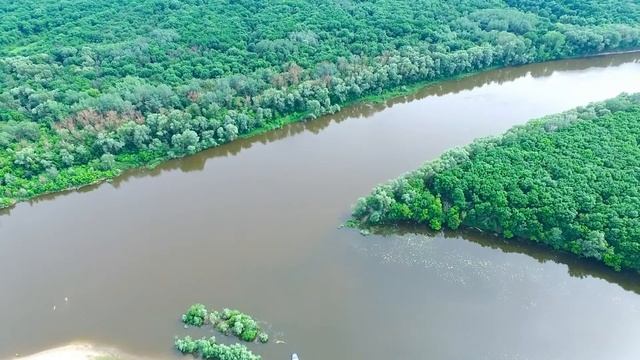 Квадрокоптер DJI Phantom 3. Павловск Воронежская область. Река Дон смотреть онлайн