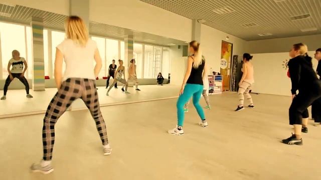 Танцевальный набор на BOOTY DANCE в Академию RISE смотреть онлайн