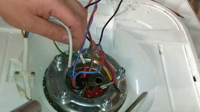 как разобрать накопительный водонагреватель Leran 15 литров смотреть онлайн
