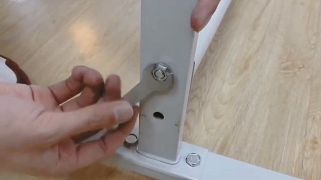 Стойка мобильная на колесиках для флипчартов, маркерных, меловых, магнитных досок.Угол регулируетс смотреть онлайн