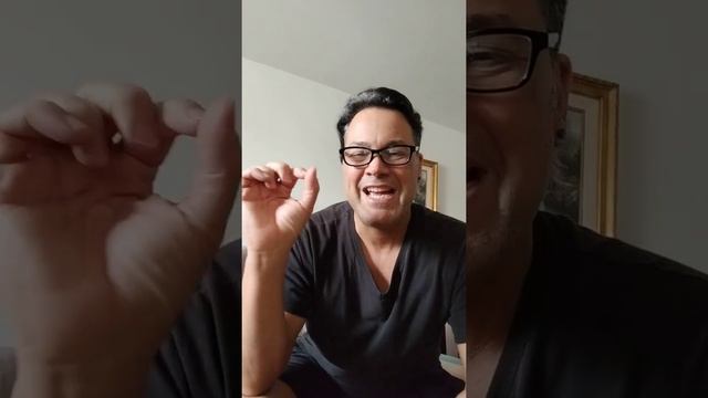 Deals & Steals: New Pair of Nike Legend Trainers смотреть онлайн