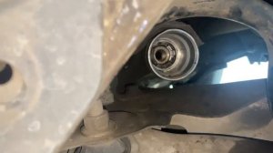 Рено Меган 2 стучит в рулевом. Самостоятельная замена втулки в рулевой рейке