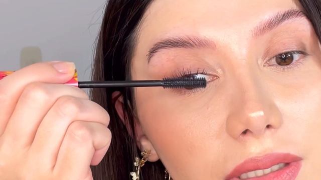 A prueba pestañina TRÓPICO RUBY ROSE ??| maquillaje colombiano ruby rose | @aletorres_ ??✨ смотреть онлайн