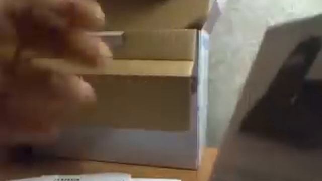 Распаковка Philips CD1951B смотреть онлайн