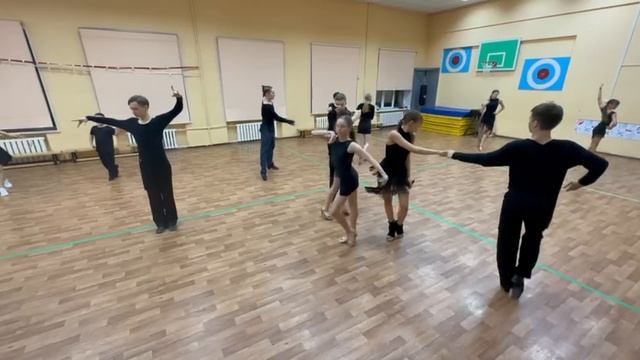 Румба 17.11.23#HandeErcel#BurakDeniz#LeyKen#BambaşkaBiri#turkey#DiziMania#сериалы#сериал#румба#rumba