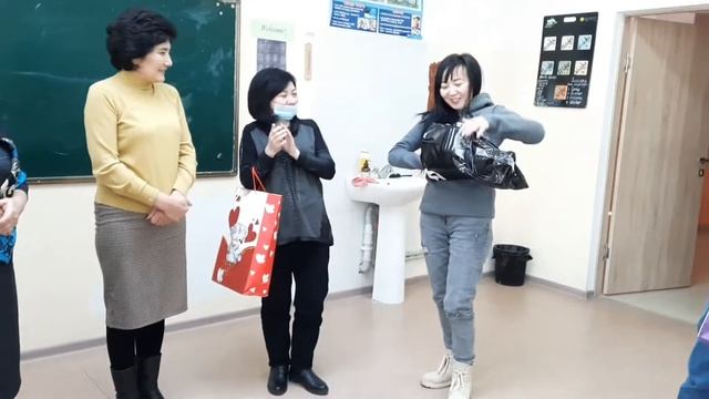 Игра тайная Санта смотреть онлайн