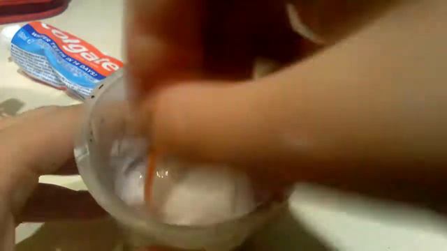 Лизун из-за гель для душа шампуня с сахаром ласка и персила и к сожалению не получилось у меня лизу смотреть онлайн