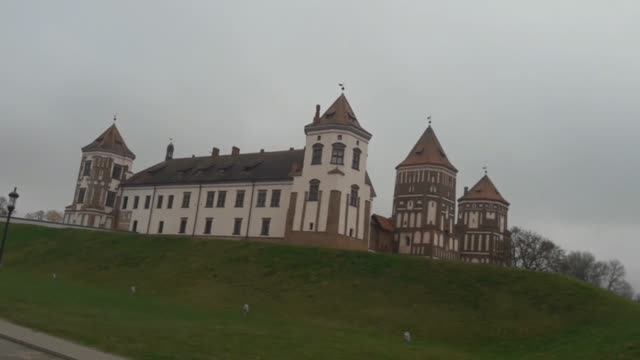 Белоруссия. Мирский замок. смотреть онлайн