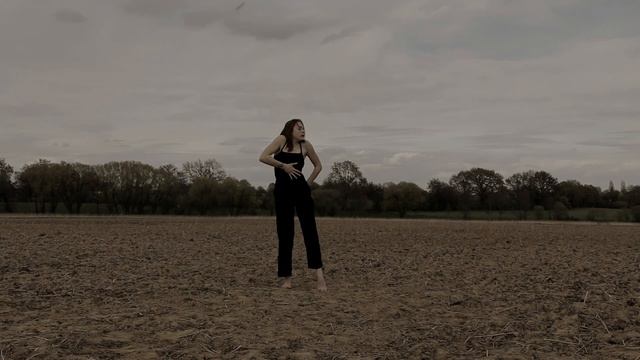 Une charogne - Zoé Clavreul / #13 Regards d'Artistes 2023 смотреть онлайн
