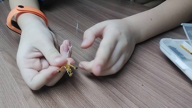 #ящерка из бисера параллельное плетение?#Моя любимая поделка! #?# ящерка# #своими руками# смотреть онлайн