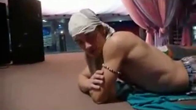 Бусы на руке смотреть онлайн