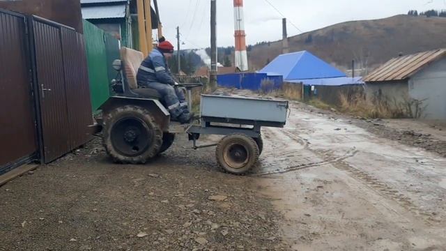 Мини Т-16, замена родного карбюратора на моторе Зид 4.5 л/с. смотреть онлайн