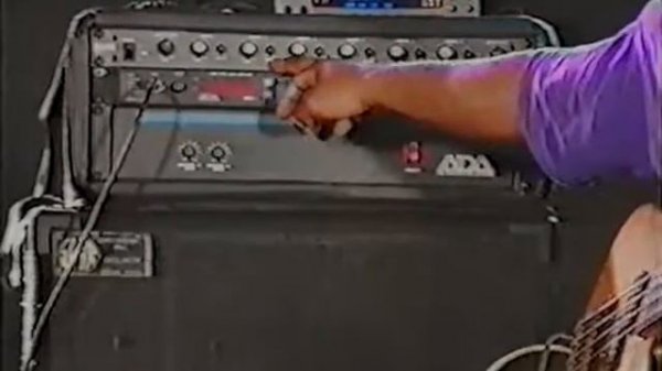 Victor Wooten Super Bass Solo Technique 1992 (на русском)