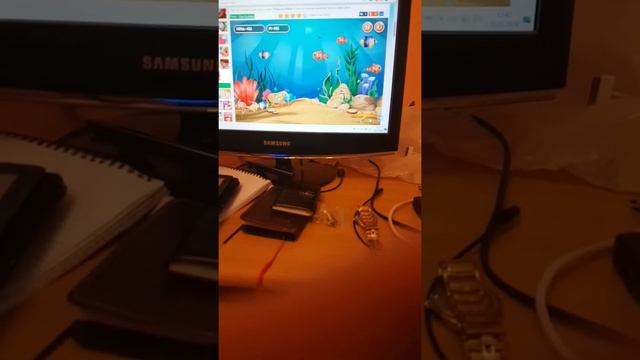 Давид играет в рыбка ест рыбку смотреть онлайн