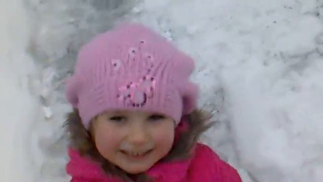 В лесу родилась елочка