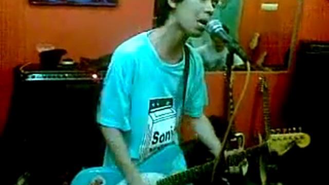 Boy smells like teen spirit смотреть онлайн