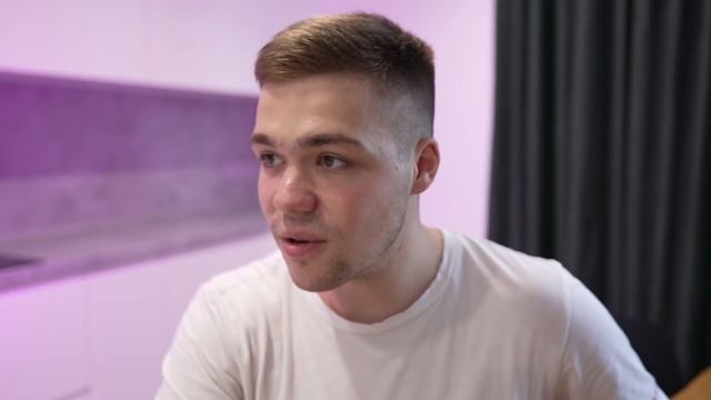 5 ЛЕТ В ПОИСКАХ РАБОТЫ - НЕМНОЖКО РАЗВЕДЕНЫ смотреть онлайн