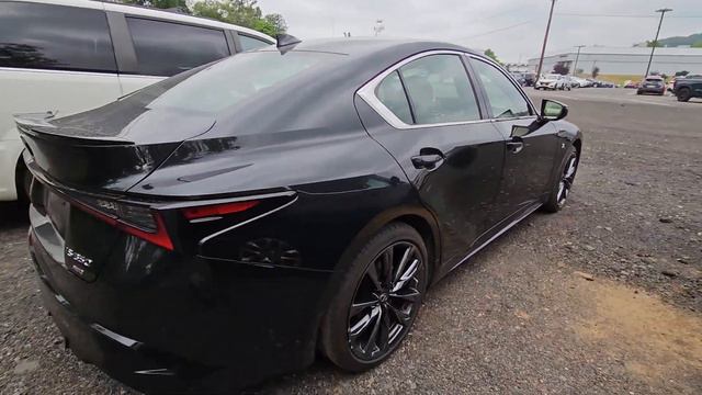 2021 Lexus IS 350 F Sport AWD смотреть онлайн