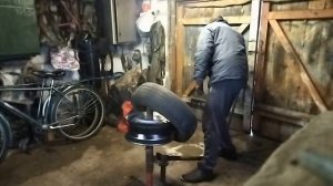 Шиномонтаж своими руками,в гараже.